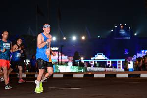 BIB: 40423, 254
                            <button type="button" onclick="openModal(15083311)" class="btn btn-primary btn-sm float-right btn-popup" data-toggle="modal" data-target=".modal-high-quality">
                        <i class="fas fa-shopping-cart"></i> Add to Cart
                    </button>
                                            <button type="button" onclick="isThisMe(15083311, true)" class="btn btn-success btn-sm float-right btn-popup btn-isme hidden" data-toggle="tooltip" data-placement="bottom" title="นี่คือรูปของคุณใช่ไหม คลิกที่นี่เพื่อเอาเข้าอัลบั้ม">
                        <i class="fas fa-plus"></i> Add to album
                    </button>
                    <button type="button" onclick="isThisMe(15083311, false)" class="btn btn-warning btn-sm float-right btn-popup btn-isnotme hidden">
                        <i class="fas fa-ban"></i> Remove from album
                    </button>